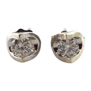 10 Karat White Gold Diamond Stud Earrings #18576